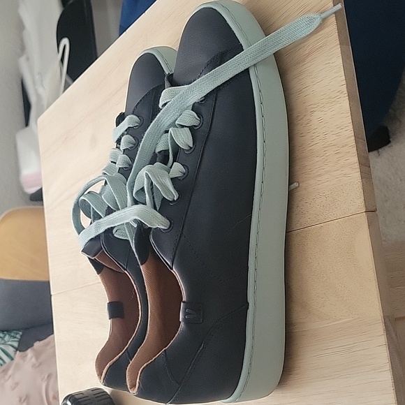 EUC Vionic Womens Mahoney Mable Oxford- Navy, Size 8.5 - Picture 10 of 12